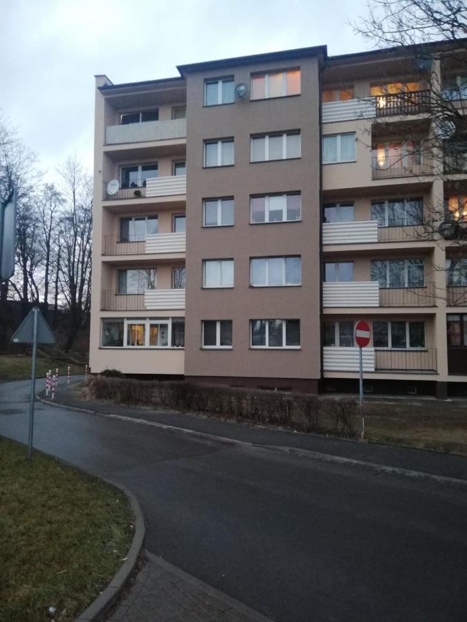Mietowy Zakatek Apartment Kłodzko Dış mekan fotoğraf